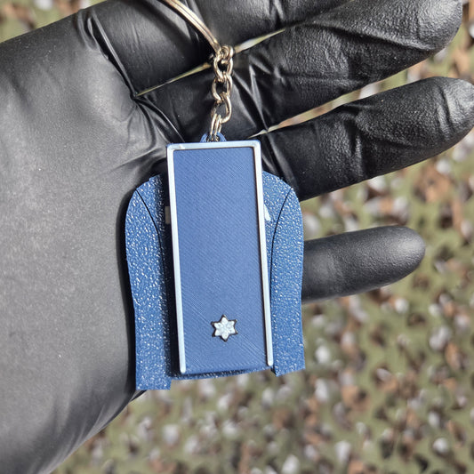 Breloc Personalizat MiniGrad + Cămașă Tactică