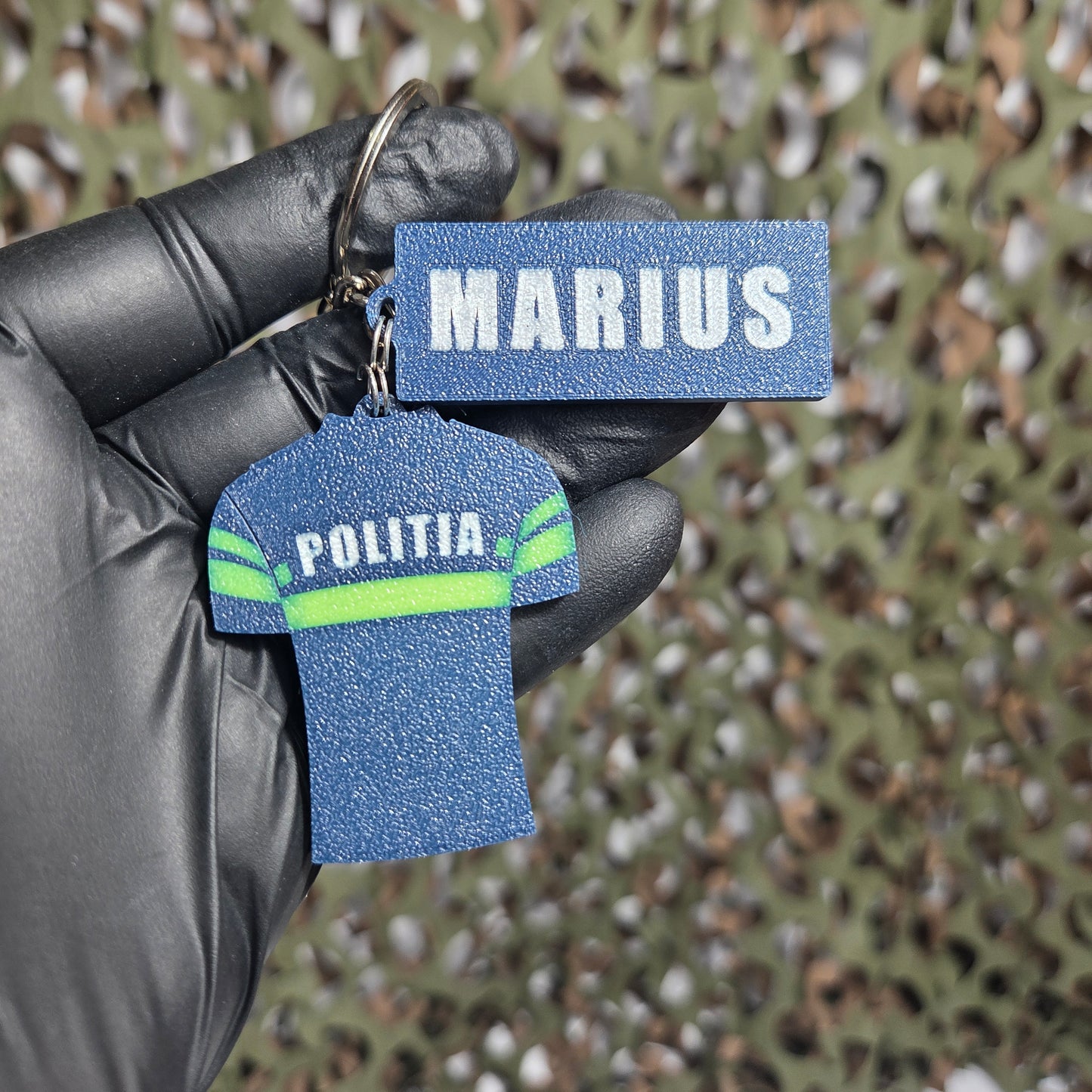 Breloc Personalizat MiniGrad + Tricou OP