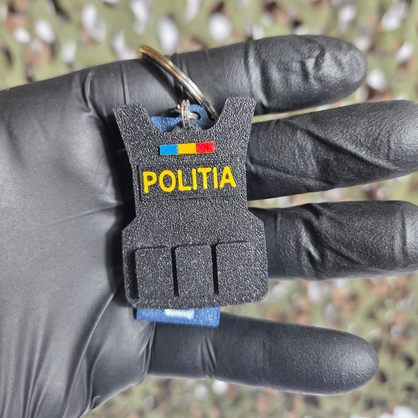 Breloc Personalizat MiniGrad + Vestă Tactică