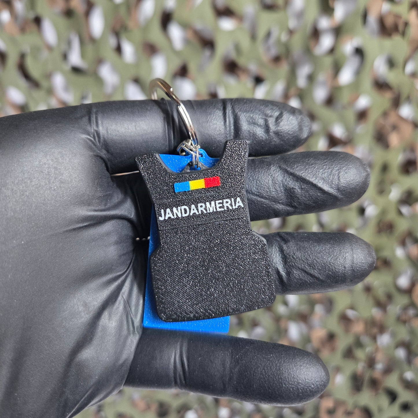 Breloc Personalizat MiniGrad + Vestă Tactică