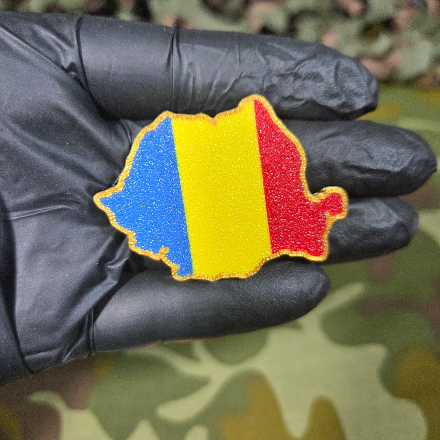 Magnet Tricolor Harta României Auriu