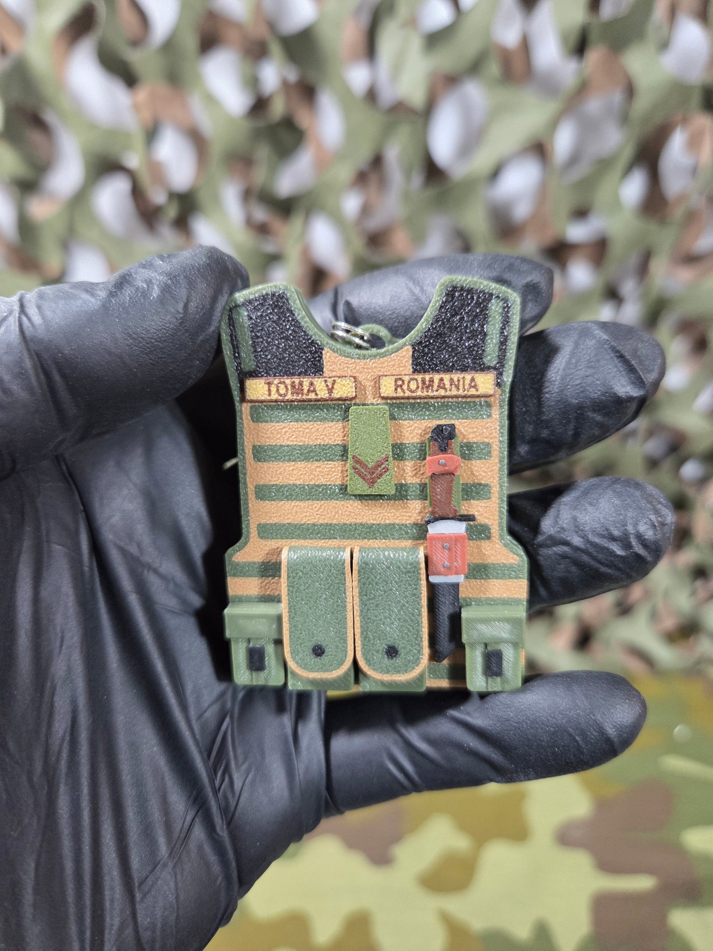 Breloc Personalizat Vestă Tactică Armată Cu Accesorii